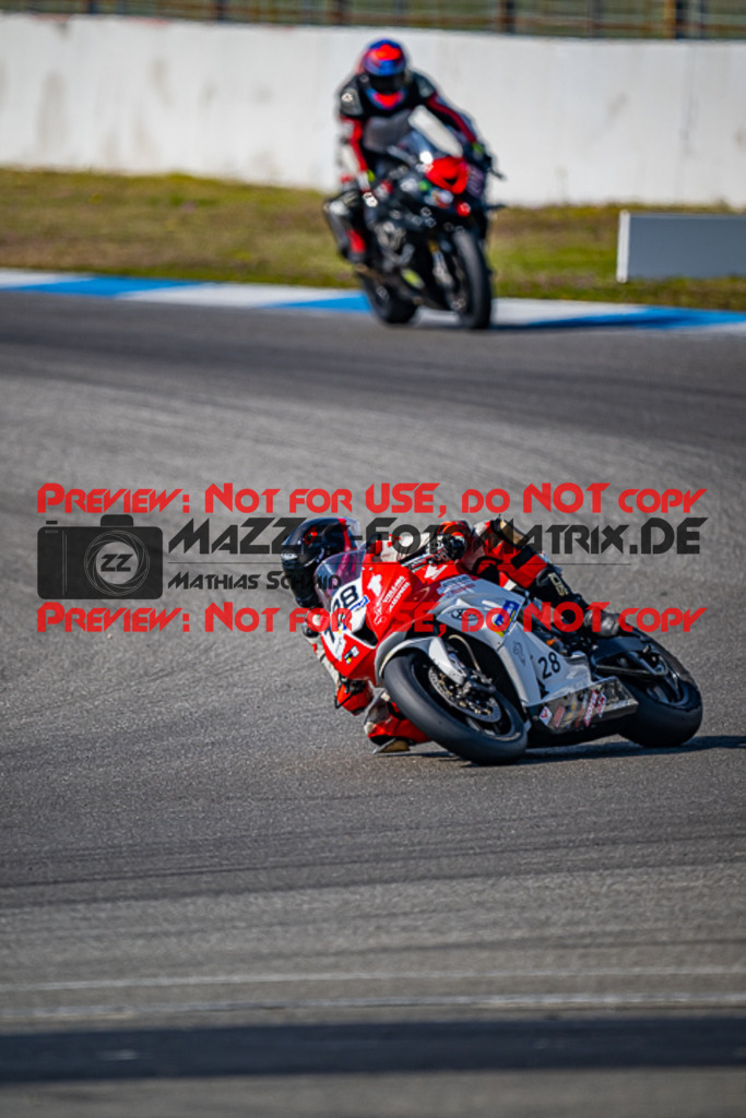 MaZZes_FotoMatrix_230410_5988 | WEISS