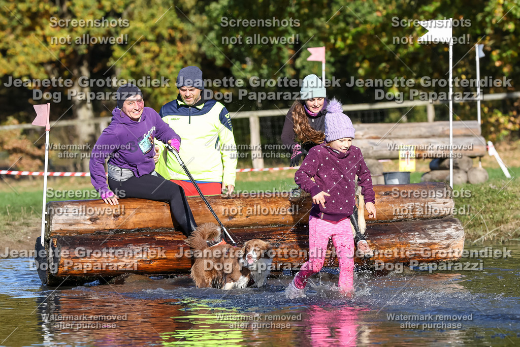 Dog Paparazzi - Strongdog 10-25-8784 | Dog Paparazzi Jeanette Grottendiek Fotografie & Videografie