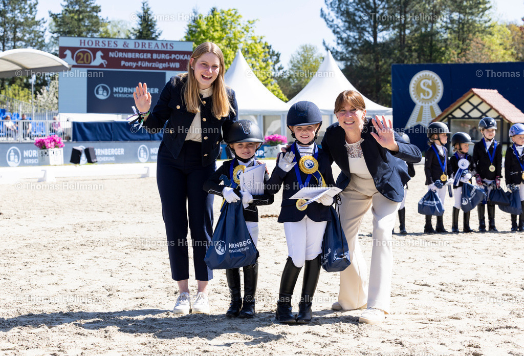 TH_859-SPIRIN Larnia (GER)_ Die kleine Gluecksfee_ 877-GARDEMANN Sophia (GER)_ Valera du Cel_36732 | Horses &amp; Dreams 2026 am 26.04.26 in Hagen a.T.W., Thomas Hellmann, 859SPIRIN Larnia (GER), Die kleine Gluecksfee, 877GARDEMANN Sophia (GER), Valera du Cel