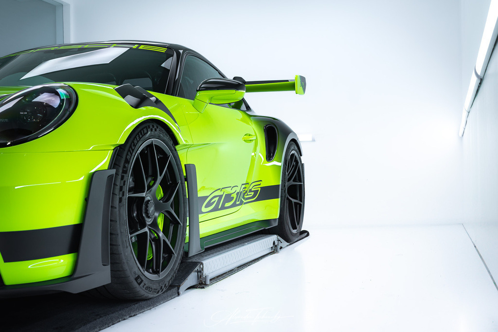 R6AT1274 _Alexander Tschuncky | Entdecken Sie die faszinierende Welt von Alexander Tschuncky Arts: Kreative Fotografie, atemberaubende Automobilkunst und hochwertiger Bilderdruck. Lassen Sie sich inspirieren! - Realisiert mit Pictrs.com