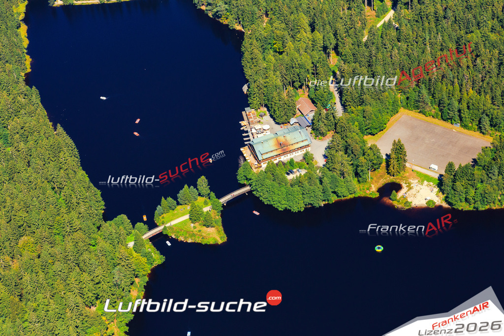 Die Luftaufnahme Fichtelsee - Fichtelgebirge wurde vom UL-Flugzeug (keine Drohne) aus fotografiert.Hohe Druck- Auflösung-die Geschenkidee!