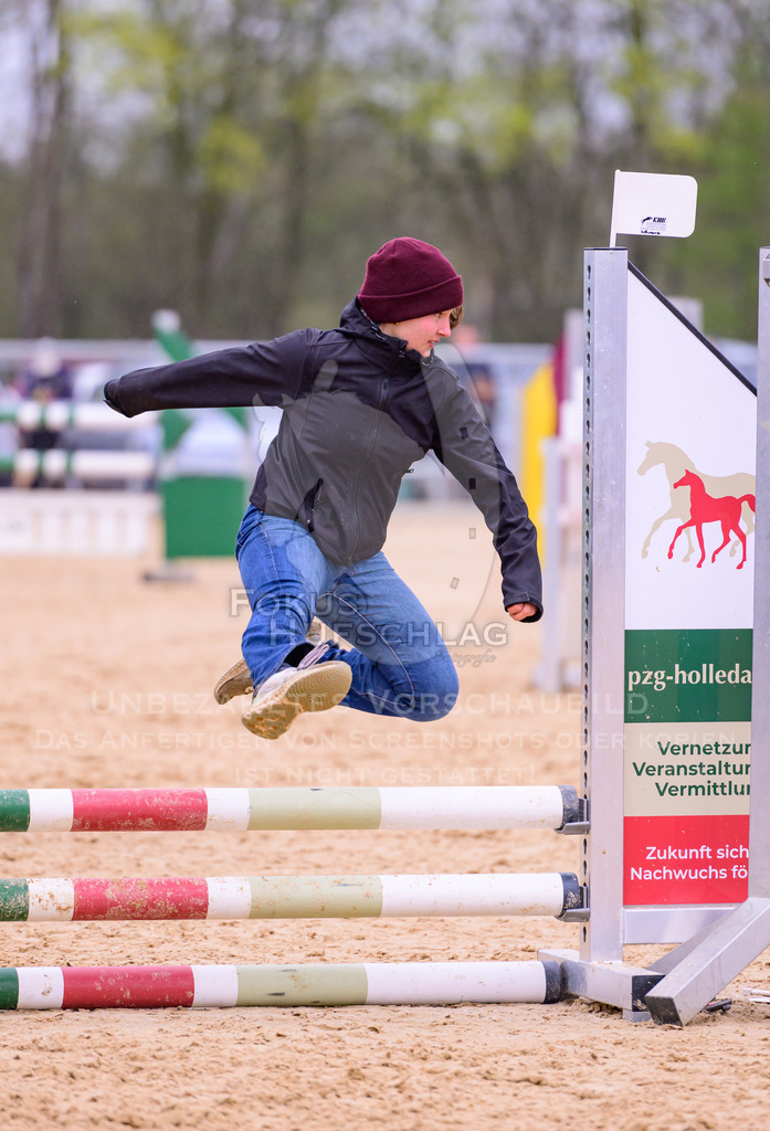 12042026-Mammendorf-Prfg40-0813 | Fokus Hufschlag Fotografie - Realisiert mit Pictrs.com