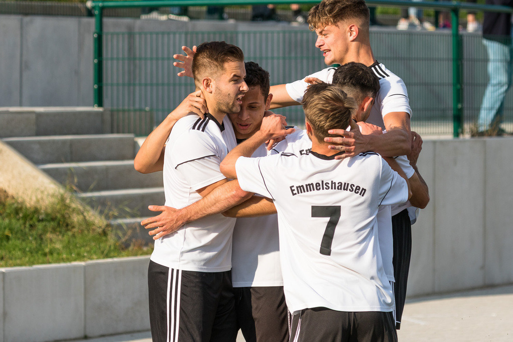 SG Morshausen - TSV Emmelshausen II | Sportfotografie Hermann-Josef Stoffel - Realisiert mit Pictrs.com