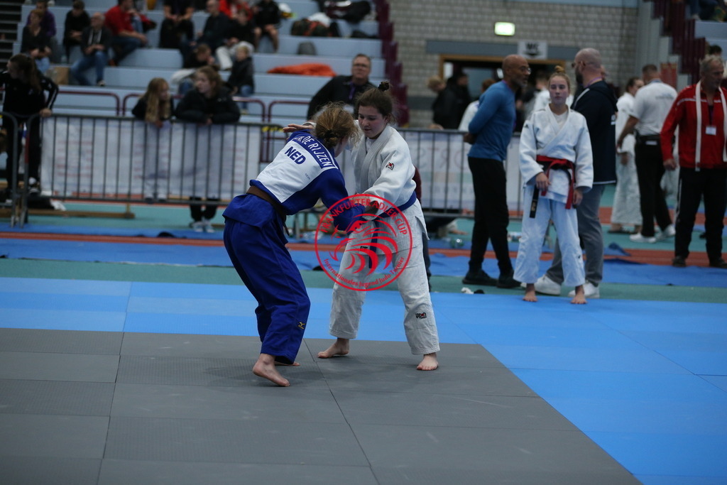 AT3Y1156 | Fotos vom Adler Cup - Pictures from Adler Cup

Hier findet Ihr alle Eindrücke und großen Momente der Adler Cup Wochenenden. Here you will find all impressions and great moments of the Adler Cup weekends. - Realisiert mit Pictrs.com