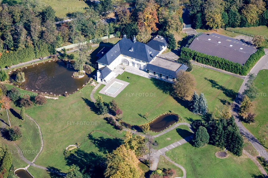 Luftbild: Grötzingen, Schmieder-Anwesen am Rittnerthof im Ortsteil Durlach in Karlsruhe im Bundesland Baden-Württemberg in Deutschland. Foto: IMG_8592.jpg vom 14.10.2007 durch Werner Riehm/FLY-FOTO.de