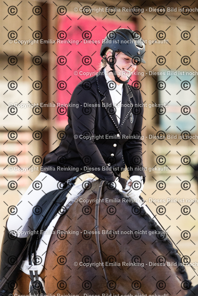 CL5A6121 | Emilia Reinking Fotografie - Realisiert mit Pictrs.com