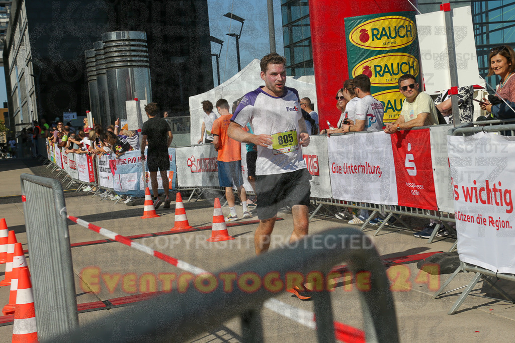 240921_1513_EX1_4667 | Sportfotografie im Rhein-Sieg Kreis, Köln, Bonn, NRW, Rheinland Pfalz, Hessen, etc. Unser Tätigkeitsfeld umfasst den Laufsport vom Volkslauf über den Marathon, Duathlon, Triathon bis zum Ultralauf wie Kölnpfad Ultra oder Schindertrail.