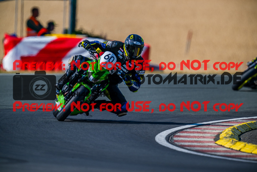 MaZZes_FotoMatrix_220722_1414 | TWIN