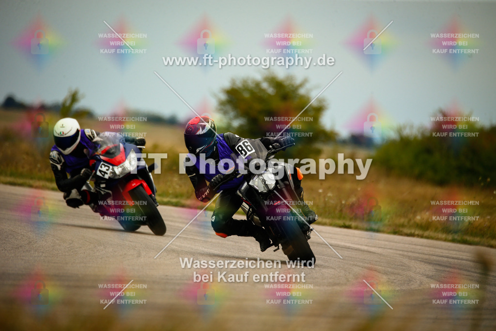 _MOT6843 | Hier findet Ihr Bilder von Touristenfahrten auf der Nürburgring Nordschleife oder von anderen Veranstaltungen die ich besucht habe. Viel Spass beim Durch Schauen 