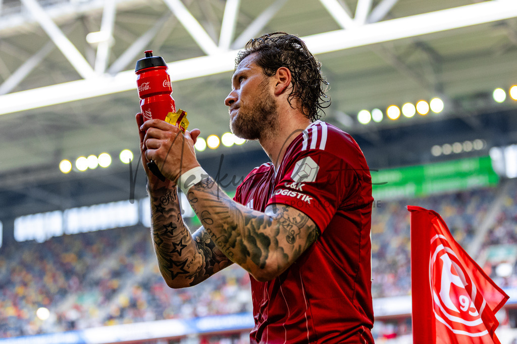 Fortuna Düsseldorf vs. Karlsruher SC | Düsseldorf, 30.04.2023: 2. Bundesliga, 30. Spieltag, Fortuna Düsseldorf gegen Karlsruher SC in der Merkur Arena in Düsseldorf. Foto: sportfotografie.ms | Markus Paletta - Realisiert mit Pictrs.com
