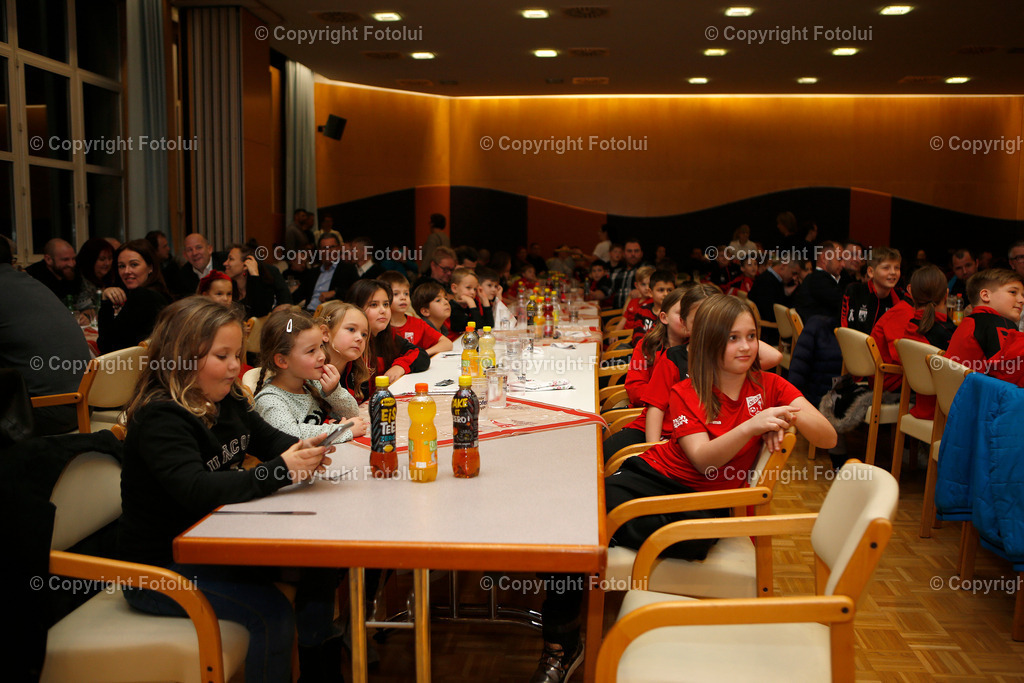 ASKOEOEDTWEIHNACHTSFEIERNACHWUCHS_42 | bilder, linz, photo, foto, fussball, sport, fotolui, bundesliga