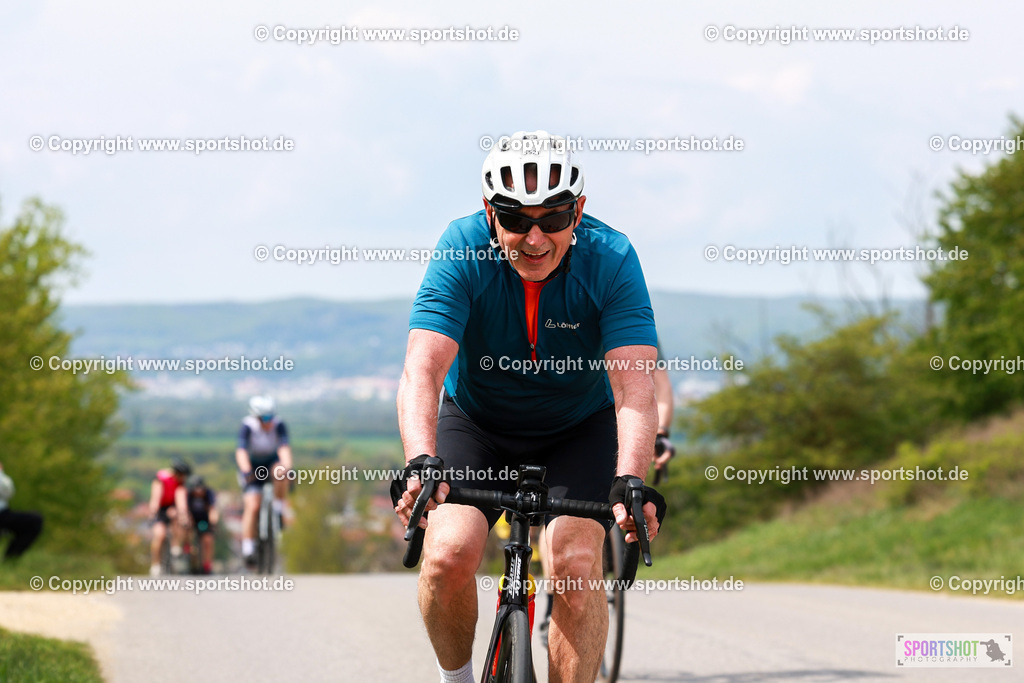 875_AR6_1822 | Neusiedlersee Radmarathon 2026@sportshot_your_pictrs #yourpictures#roadtowm2029 #nrm #neusiedlerseeradmarathon #neusiedlersee #neusiedlerseetourismus #burgenland #mörbisch #nrm26 #burgenlandtourismus #voglundco #poweredbyburgenlandtourismus #radsport #rad #marathon #ucigranfondo #visitburgenland #ucigranfondoworldseries