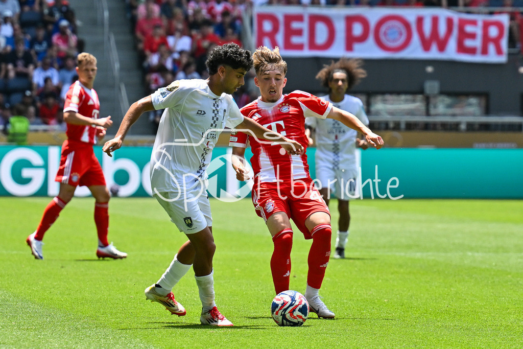 FC Bayern München - TQL Stadium | im Duell Nathna LOBO (Auckland City FC 13) und Lennart KARL (FC Bayern Muenchen 46) / Zweikampf / FIFA Club World Cup: FC Bayern Muenchen - Auchkland City FC, TQL Stadium am 15.06.2025 / BLD / ZDF / NOT FOR SALE IN USA