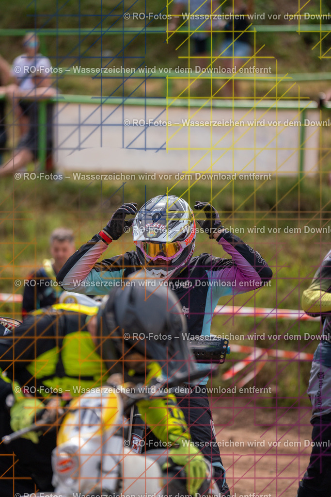 Niederwürzbach 3 Lauf-101 | Sportfotografie von RO-Fotos: Motorsport, Motocross, Enduro, Laufveranstaltungen und Triathlon. Professionelle Fotos von Sportlern und Events. - Realisiert mit Pictrs.com