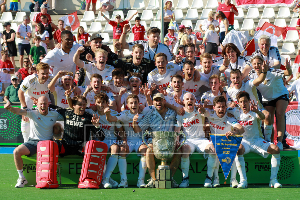 DM23 Finale Herren Mannheimer HC -  Rot-Weiß Köln 04.06.23-120 | lanaschraderfotografie - Realisiert mit Pictrs.com