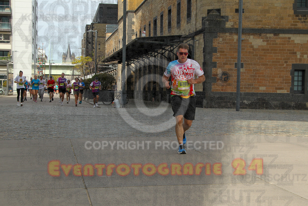 250920_1327_EV4_5606 | Sportfotografie im Rhein-Sieg Kreis, Köln, Bonn, NRW, Rheinland Pfalz, Hessen, etc. Unser Tätigkeitsfeld umfasst den Laufsport vom Volkslauf über den Marathon, Duathlon, Triathon bis zum Ultralauf wie Kölnpfad Ultra oder Schindertrail.