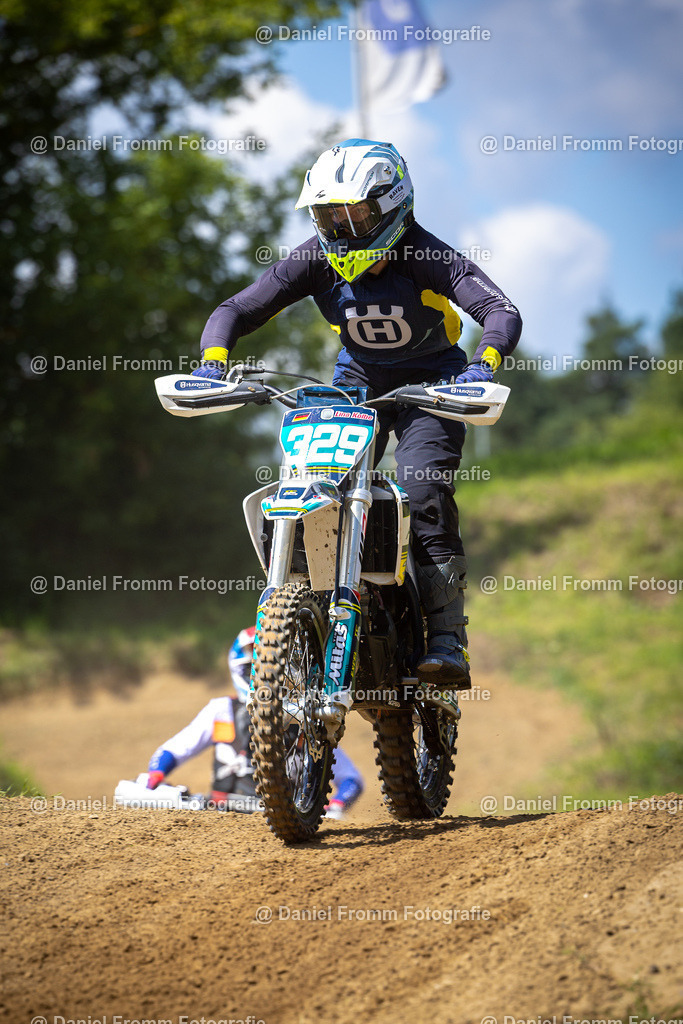 0V8A2077 | DanielFrommFotografie - Realisiert mit Pictrs.com