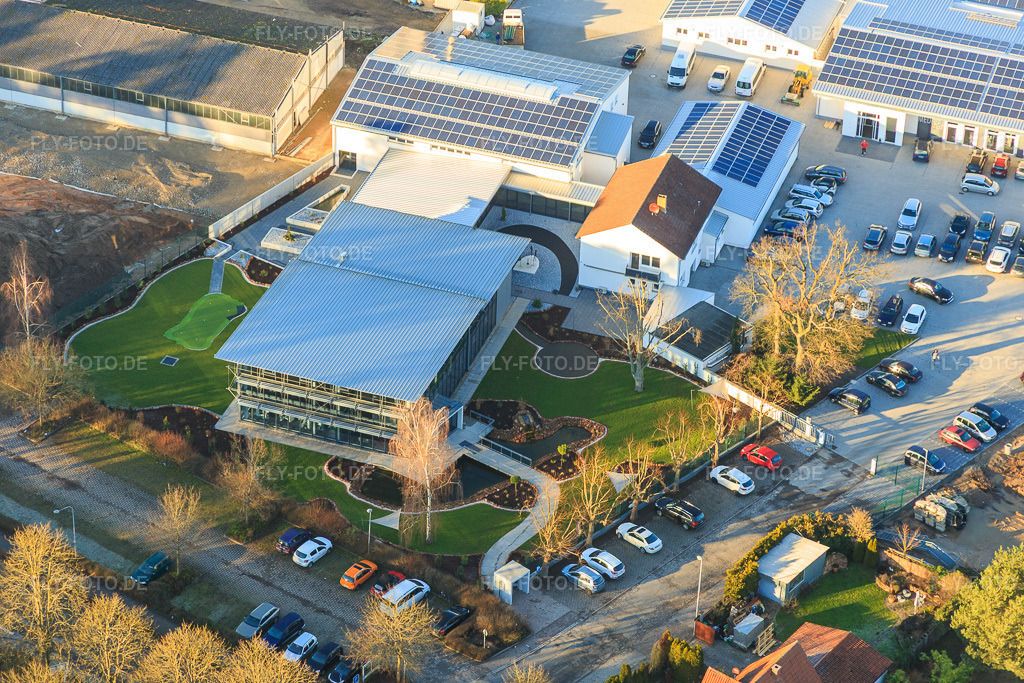 Luftbild: Quartier Lanzet mit Hagebau Kompakt - Gillet Baustoffe GmbH in Herxheim bei Landau im Bundesland Rheinland-Pfalz in Deutschland. Foto: IMG_076499.jpg vom 05.01.2015 durch Werner Riehm/FLY-FOTO.deGillet Webseite