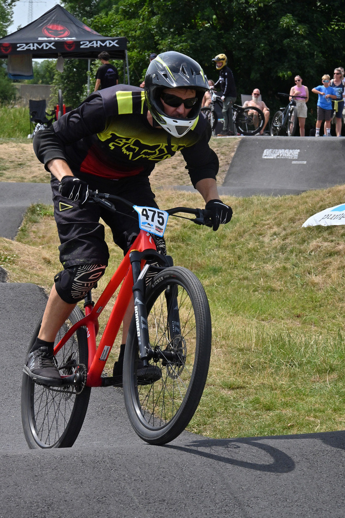 DSC_7306-cam-florian | German Pumptrack Series - Realisiert mit Pictrs.com