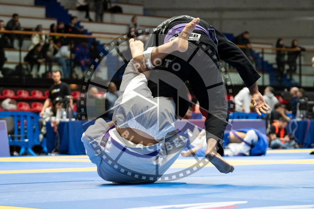 20240123PBB00045 | Fighters compete during the second day of the IBJJF European Championship in Paris, France, on January 23, 2024.