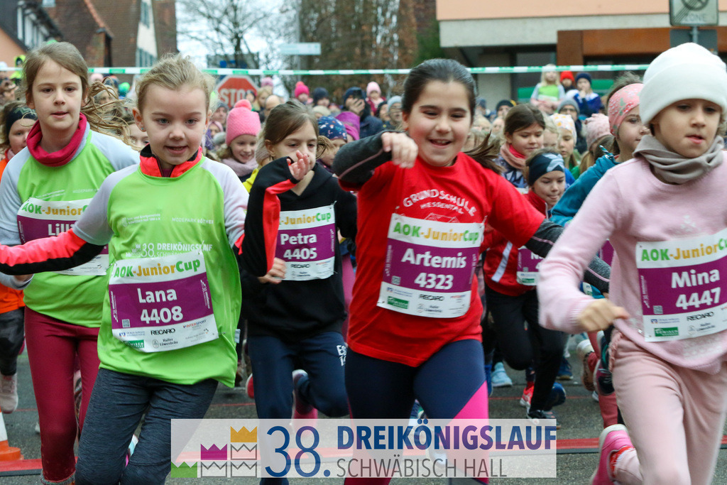 400m AOK Junior Cup | 3 Koenigslauf 2024 400m AOK Junior Cup - Realisiert mit Pictrs.com