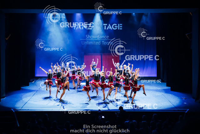 TANZTage25_031616320007722PK_SVS | TANZtage 2025 Duisburg  - Photo by Gruppe C Photography - Realisiert mit Pictrs.com