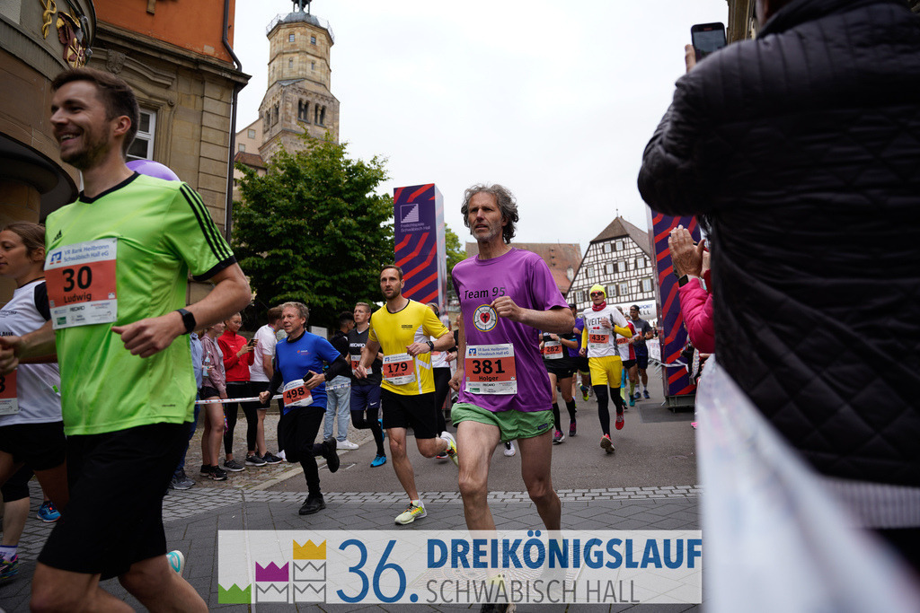 VR Bank Hauptlauf 10km | 3königslauf 2022 VR Bank Hauptlauf - Realisiert mit Pictrs.com