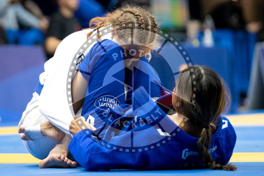 20240121PBB5397 | Fighters compete during the second day of the IBJJF European Championship in Paris, France, on January 21, 2024.