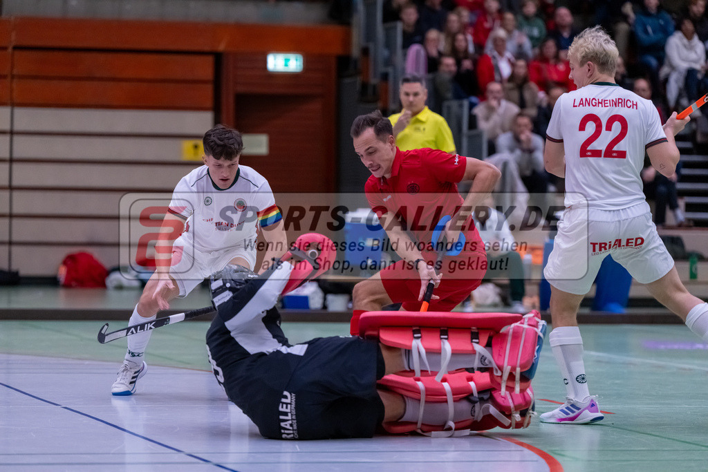 HK_20241220_100527 | 1. Bundesliga Halle Herren Crefelder HTC - Gladbacher HTC am 20.12.2024 Halle Glockenpitz, Krefeld ,