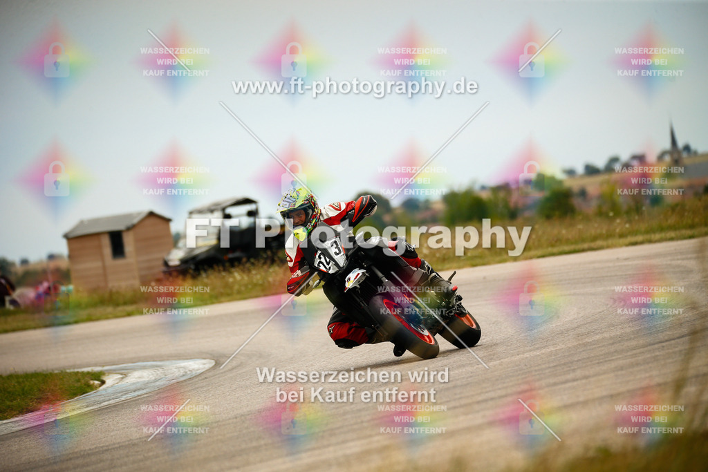 _MOT7100 | Hier findet Ihr Bilder von Touristenfahrten auf der Nürburgring Nordschleife oder von anderen Veranstaltungen die ich besucht habe. Viel Spass beim Durch Schauen 