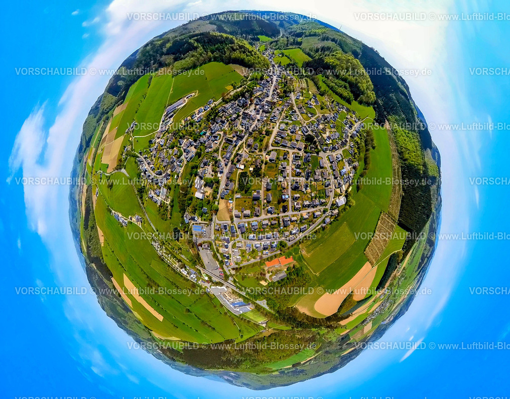 Schmallenberg240590298Boedefeld | Luftbild, Wohngebiet Ortsansicht Ortsteil Bödefeld umgeben von Wiesen und Feldern, Bergkette, Erdkugel, Fisheye Aufnahme, Fischaugen Aufnahme, 360 Grad Aufnahme, tiny world, little planet, fisheye Bild, Bödefeld, Schmallenberg, Sauerland, Nordrhein-Westfalen, Deutschland