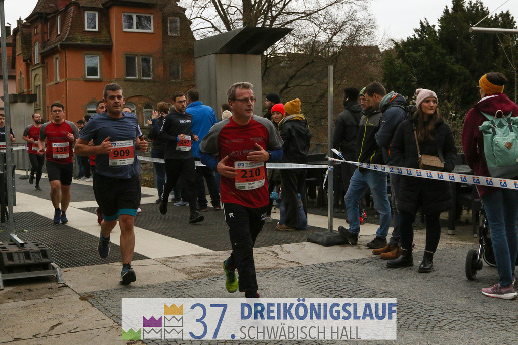 VR Bank Hauptlauf 10000m | 3 Koenigslauf 2023 - Realisiert mit Pictrs.com