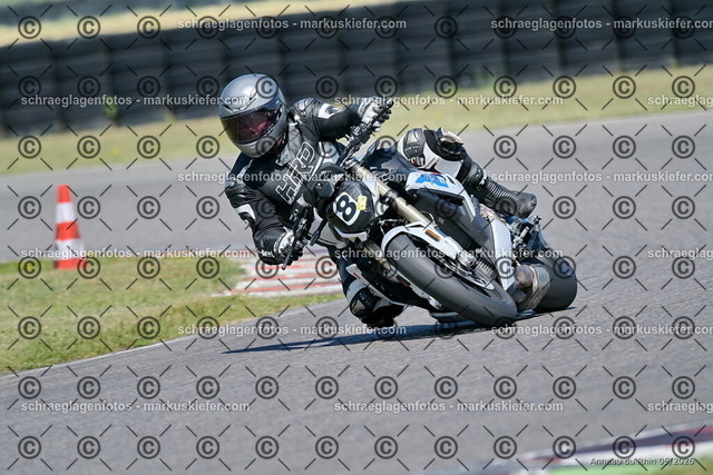 26BT01-1451 | 008 - Realisiert mit Pictrs.com