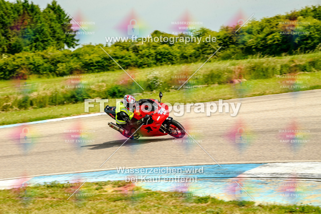 _MOT1099 | Hier findet Ihr Bilder von Touristenfahrten auf der Nürburgring Nordschleife oder von anderen Veranstaltungen die ich besucht habe. Viel Spass beim Durch Schauen 