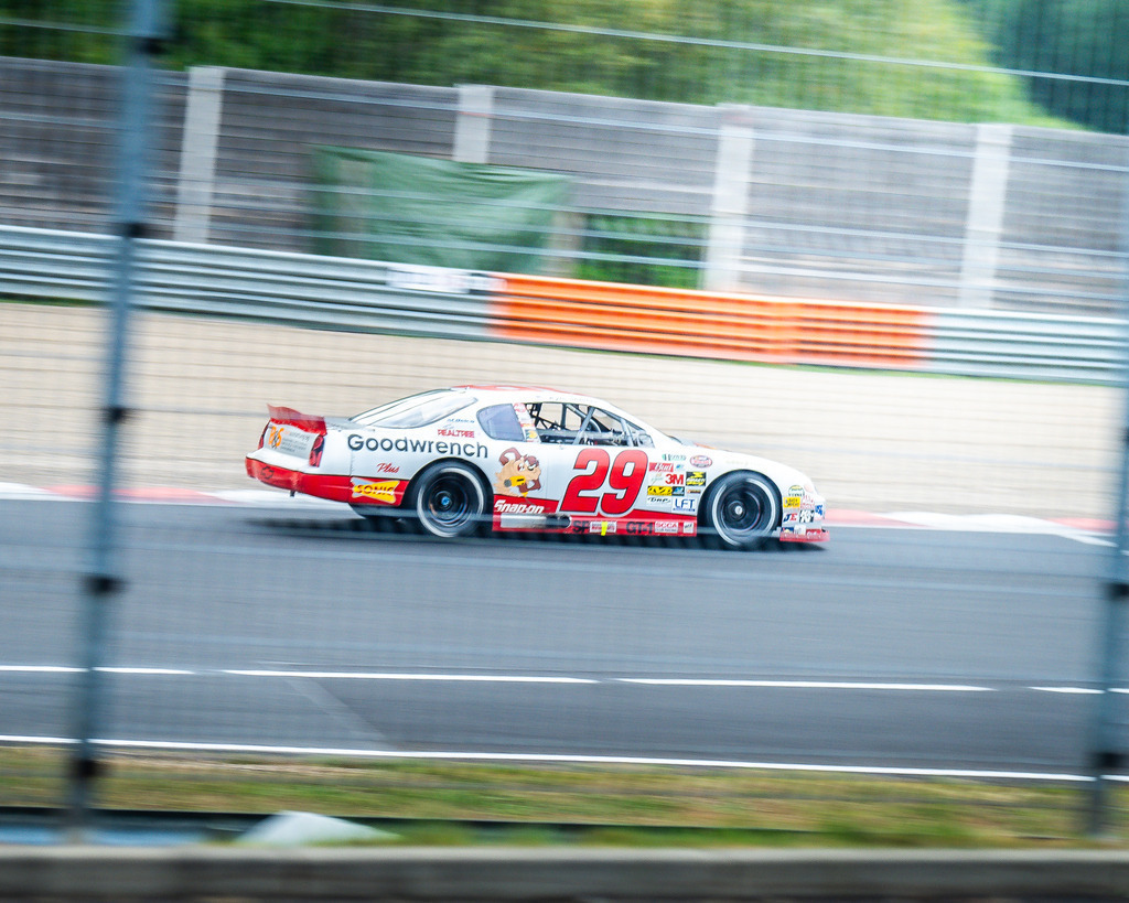 _DSC4566 | Exklusive Motorsport-Fotografie aus Leipzig von TXO Media – für Rennfahrer, Teams & Sponsoren. Sausemuth liefert starke Bilder, die Emotion zeigen. Jetzt buchen & glänzen! - Realisiert mit Pictrs.com