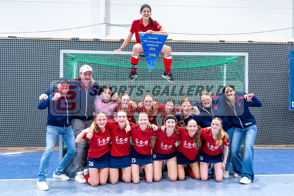 HK_20250223_103381 | Deutsche Meisterschaft wU14 Finale und Ehrungen am 23.2.2025 Düsseldorfer HC, Düsseldorf