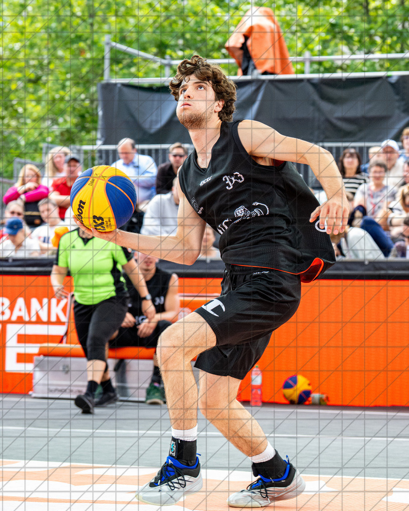 DIE FINALS 2025 | Dt. Meisterschaft 3x3  | Männer | //  01.08.25: DIE FINALS 2025 | Dt. Meisterschaft 3x3  | Männer / Dresden / Deutschland  //   CREDIT:www.bullenfotos.de, Martin König, Hörner Weg 40, D-49078 Osnabrück, +4917663732967 // Nutzung und Weitergabe nur zu den vereinbarten Zwecken. Presseanfragen an Ersteller. Alle Rechte beim Ersteller. Honorierung nach MFM. - Realisiert mit Pictrs.com