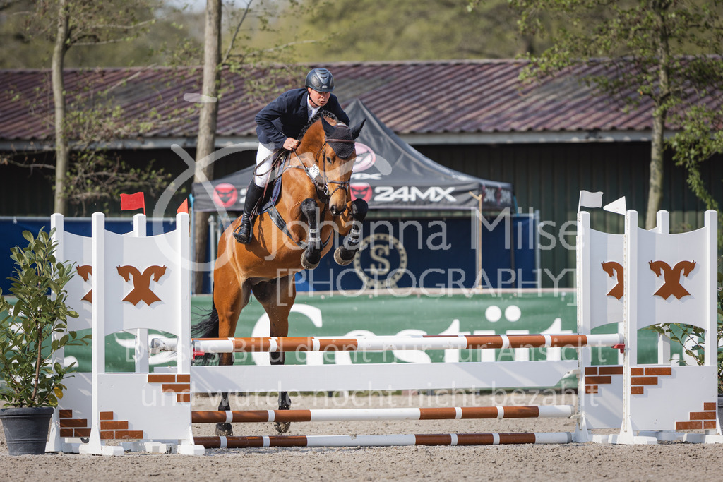 220426_Mühlen_SprPfA1-137 | Late Entry Mühlen
26.04.2022
01 Springpferde-A* 4-6j