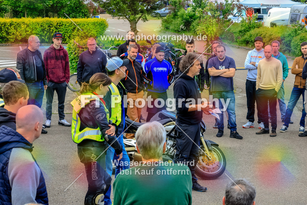 MotoTeam-7829 | Hier findet Ihr Bilder von Touristenfahrten auf der Nürburgring Nordschleife oder von anderen Veranstaltungen die ich besucht habe. Viel Spass beim Durch Schauen 