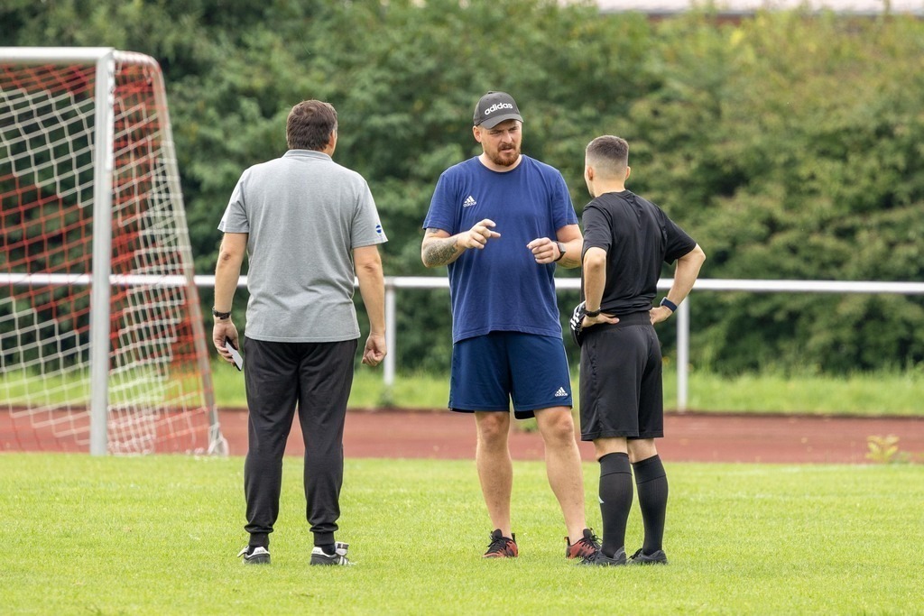 Fußball I FRAUEN I Saison 2025-2026 I Freundschaftsspiel I SGM Alfdorf-Mögglingen - 1FC Heidenheim 1846 I_250817_6876 | Fotopresso – Sportfotografie in Heidenheim & Umgebung. Professionelle Sportfotografie für unvergessliche Momente. Dynamische Action-Shots, emotionale Szenen & hochwertige Bilder. - Realisiert mit Pictrs.com