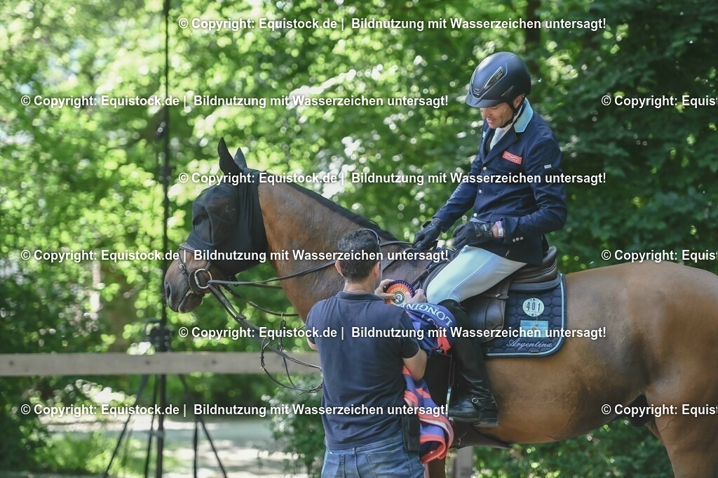 20230528_17_CSI4_Hess.Min.Präs_0265 | equistock