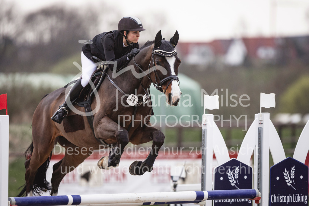 240327_Fruehlingsfest_Stil-L-2-449 | Deine schönsten Turniermomente als professionelle Fotos! Entdecke hochwertige Pferdesport-Fotografie im Online-Shop. Jetzt Fotos finden & bestellen!