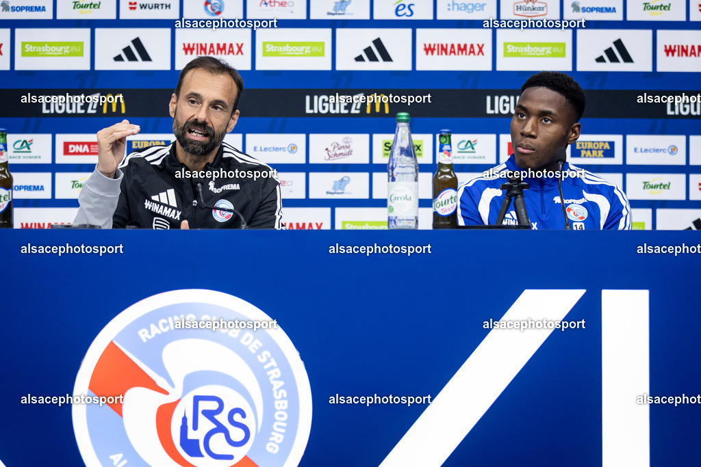 _B7A5060 | Hugo Oliveira and Dario Essugo attend a press conference at Stade de la Meinau in Strasbourg, France, on October 23, 2026, ahead of Racing Club de Strasbourg Alsace's Ligue 1 match against Stade Rennais FC. - Realisiert mit Pictrs.com