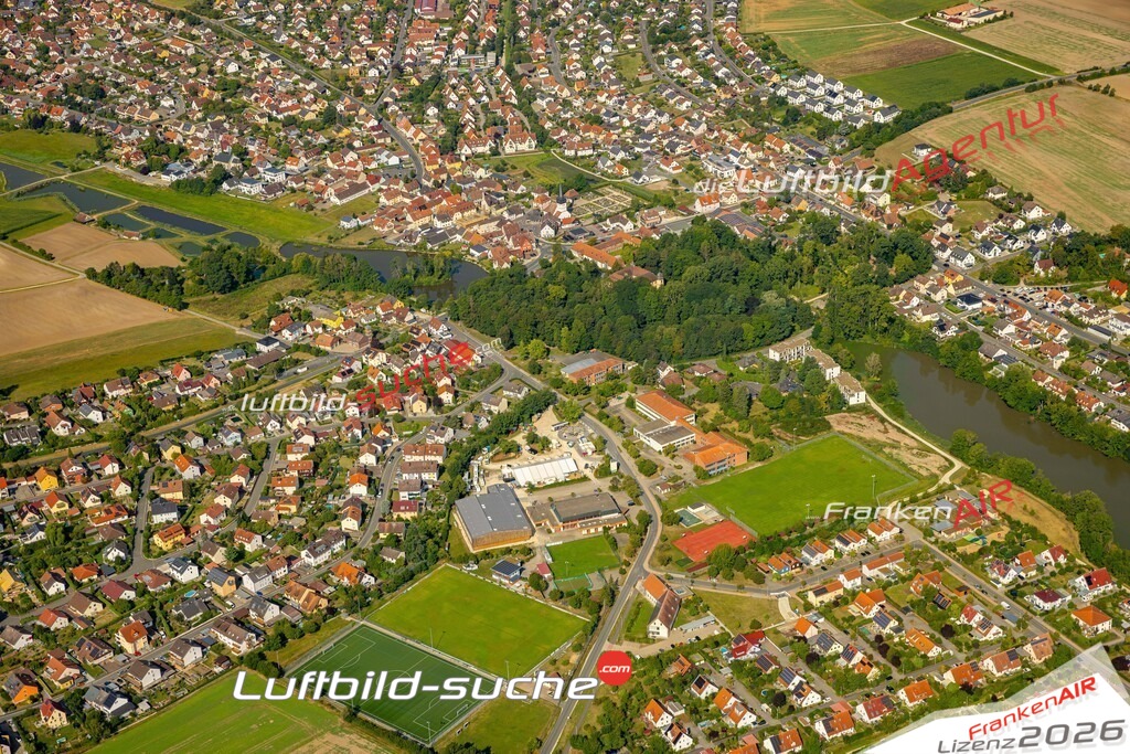 Das Luftbild zeigt :  Weisendorf - Die Luftaufnahme wurde 2024 vom UL-Flugzeug aus erstellt ( keine Drohne ) - Hochauflösende Luftaufnahme - Für grossformatige Ausdrucke geeignet. Die Geschenkidee !Mit Lizenz und Bildrechte bestellbar