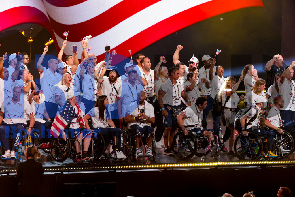  09.09.2023 - 
 | Sebastian Sendlak / Bochumer Nachrichtendienst (BOND) - Invictus Games 2023: Eroeffnungs-Zeremonie - Realisiert mit Pictrs.com