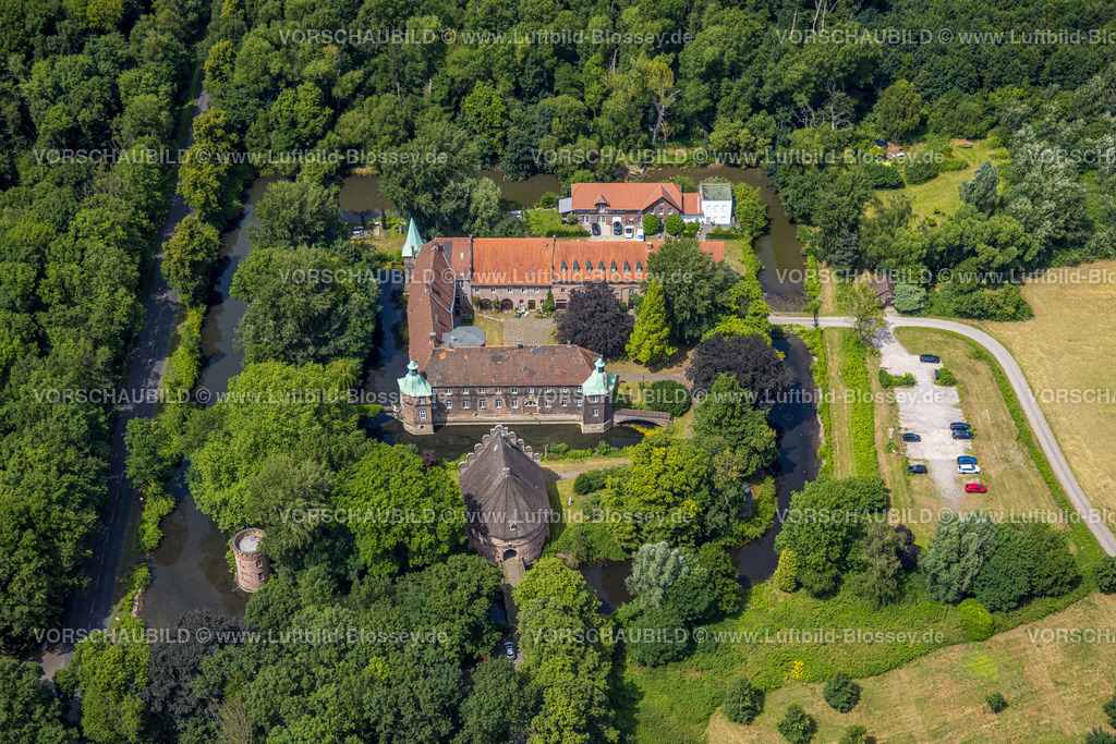Castrop-Rauxel220706447 | Luftbild, Schloss Bladenhorst, Bladenhorst, Castrop-Rauxel, Ruhrgebiet, Nordrhein-Westfalen, Deutschland