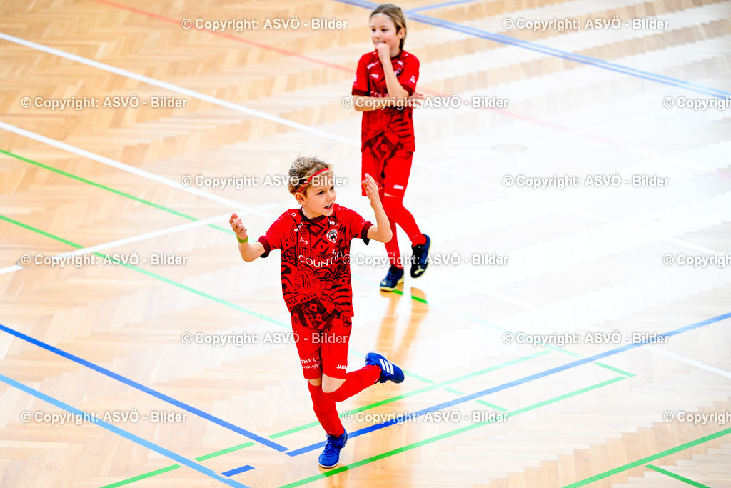 ASVÖ_ Fussballturnier SV Gallneukirchen_ 09.02.2025-109 | 09.02.2025, Gallneukirchen, AUT, ASVÖ, Fussball Nachwuchs Hallenturnier 2025, SV Gallneukirchen im Bild Teilnehmer U 9©Harald Dostal / fodo.media - Realisiert mit Pictrs.com