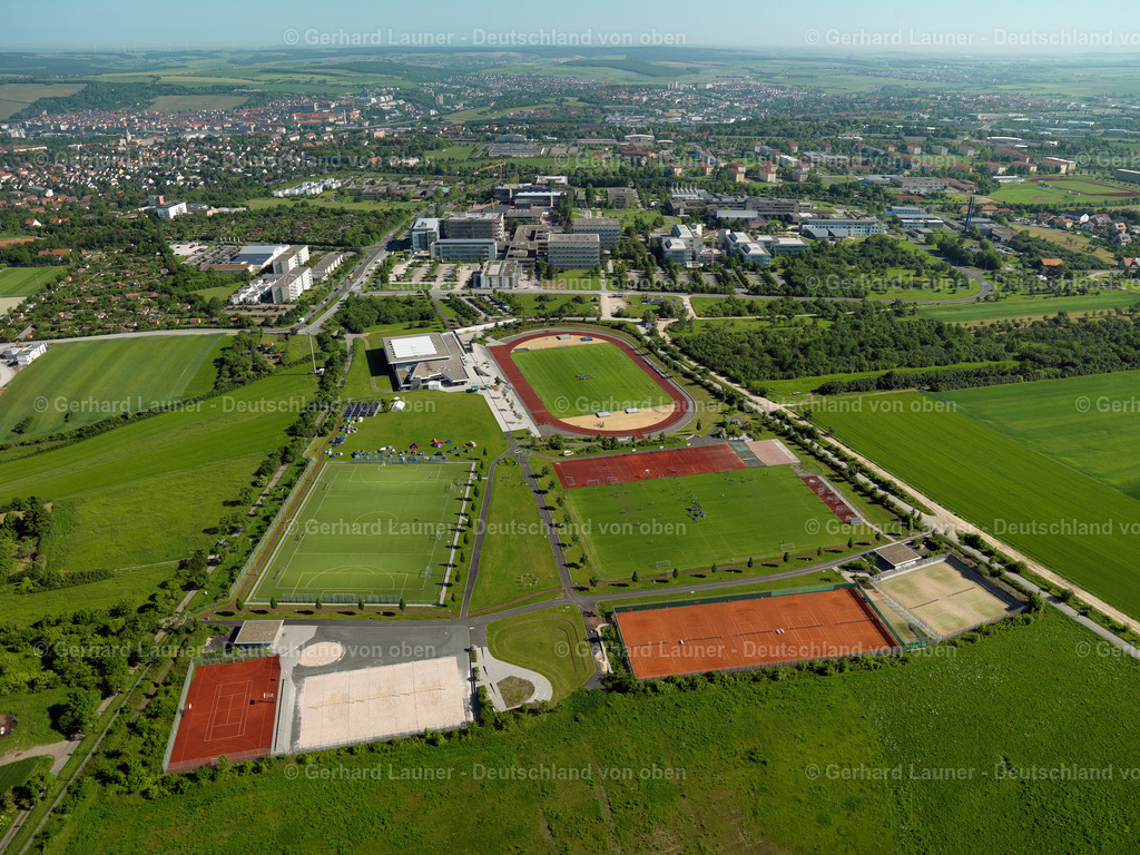 3092020 | Bibliothek und Mensa der Hubland Universität Würzburg