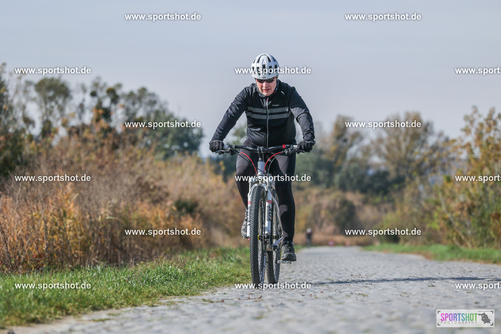 6R3A0597 | PANNONIA GRAVEL 2025 #pannoniagravel #gravel #offroad #onroad #burgenland #neusiedlersee #nrm #neusiedlerseeradmarathon #yourpictrs #sportshot_your_pictrs @Sportshot Photography www.sportshot.de