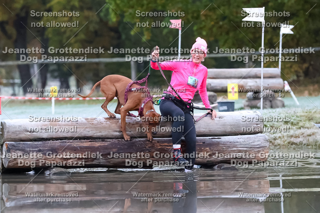 Dog Paparazzi - Strongdog 10-25-6059 | Dog Paparazzi Jeanette Grottendiek Fotografie & Videografie - Realisiert mit Pictrs.com